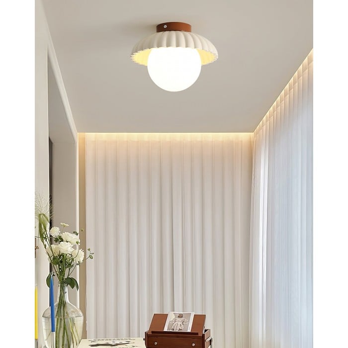 Alien Cream Style Ceiling Light HL348