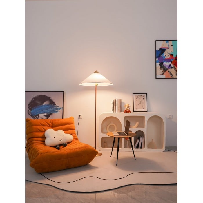 Chinese Hat Floor Lamp HL1142