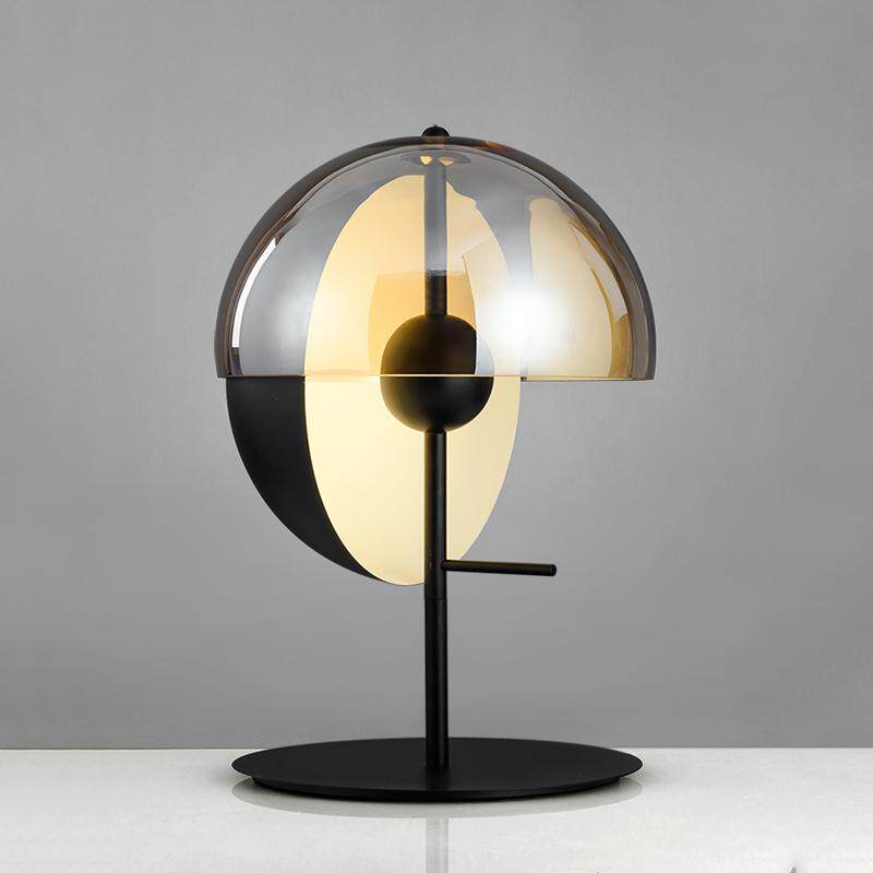 Harvey Guzzini Table Lamp